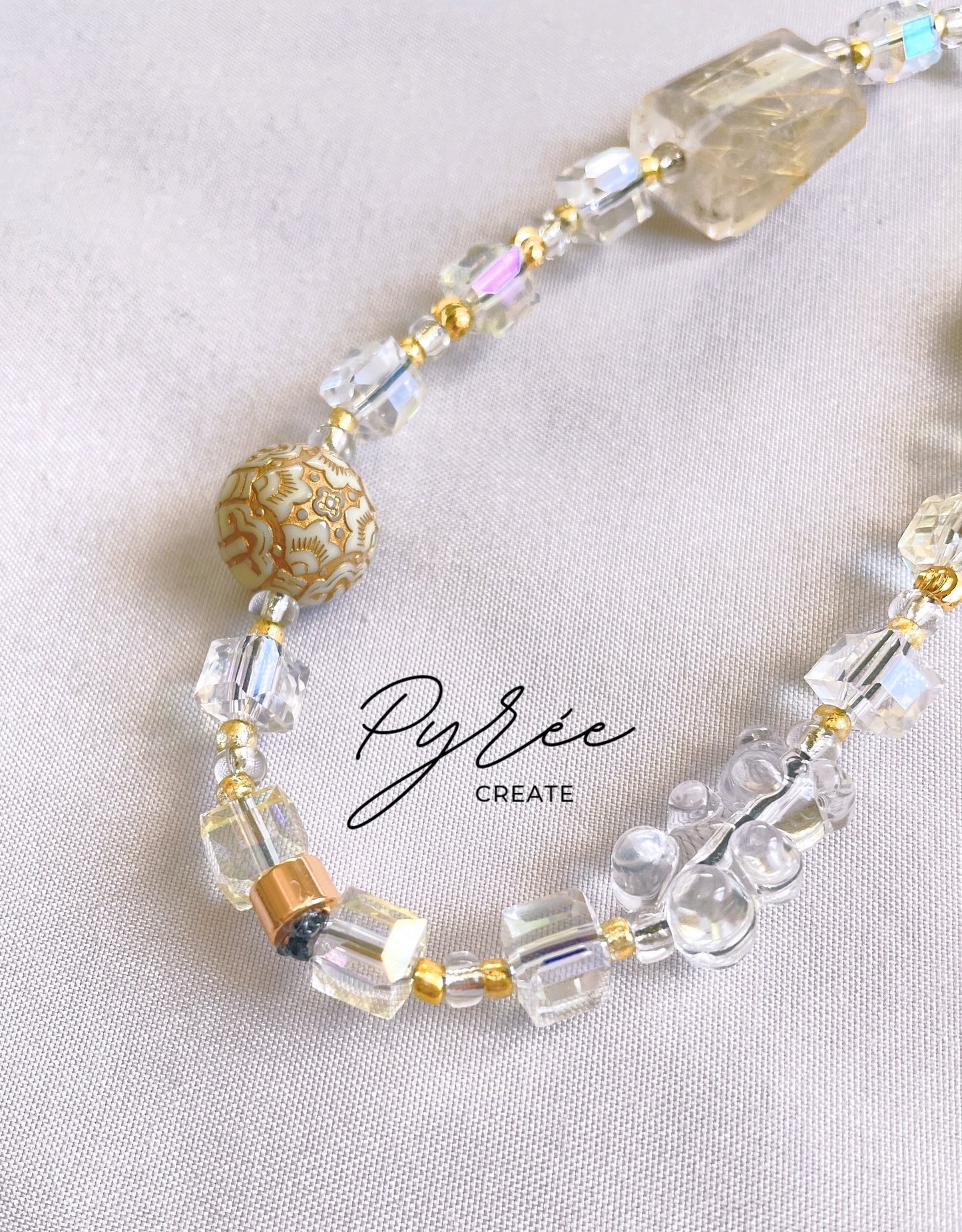 Vol V. The Golden Girl - Gold Rutilated Quartz